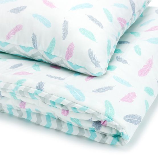 Bettwäsche mit Füllung - Pastelfarbige Federn