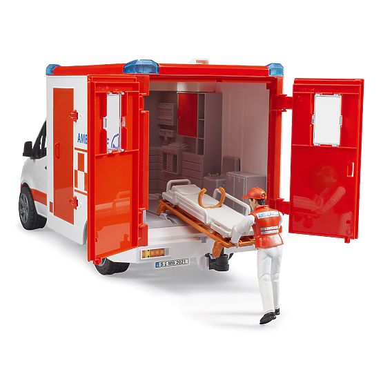 Bruder Krankenwagen MB Sprinter mit Sanitäter