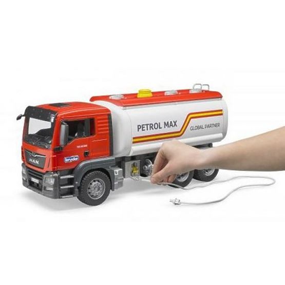 Bruder LKW MAN TGS Tankwagen