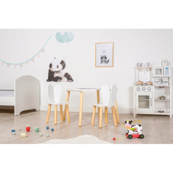 Ourbaby – Kindertisch und Stühle mit Hasenohren