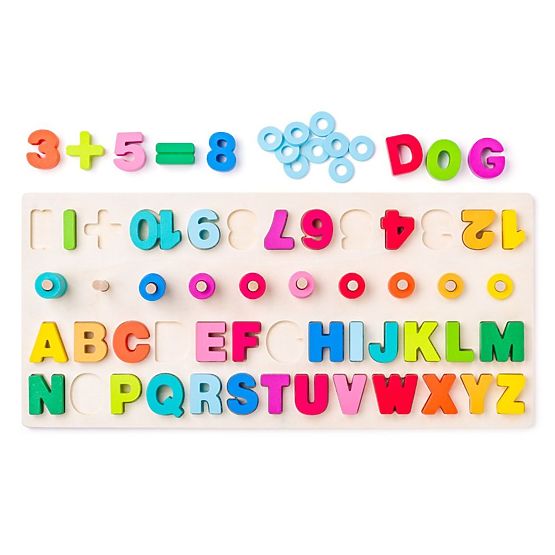 Didaktische Tafel mit Buchstaben und Zahlen