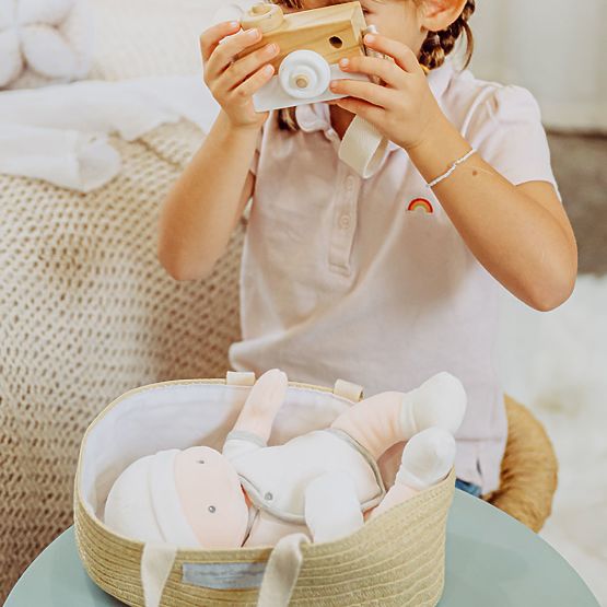 Doudou Jolijou Puppe Pol in einer Tragetasche für den Kinderwagen 28 cm