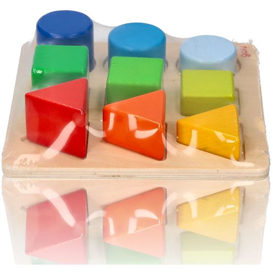 Formenpuzzle auf einem Sockel