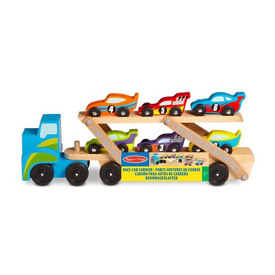 Großer Lastwagen mit Rennwagen
