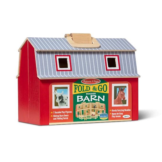 Großer Stall mit Tieren