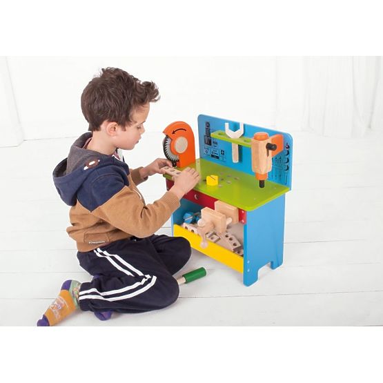 Holz DIY Werkstatt mit Werkzeugen