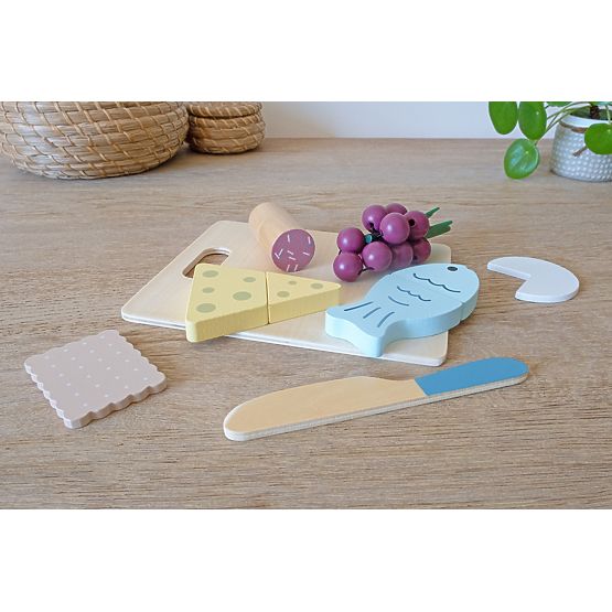 Holzfutter - Schneiden - Snack-Kombination