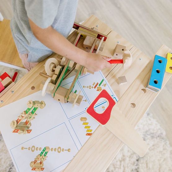 Holzwerkstatt für Heimwerker und Bausätze 2 in 1