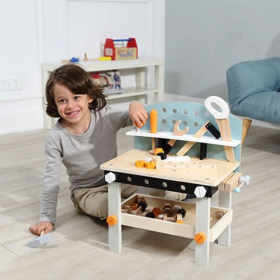 Holzwerkstatt für Kinder, Arbeitstisch mit Werkzeugen, 38 Elemente ECOTOYS