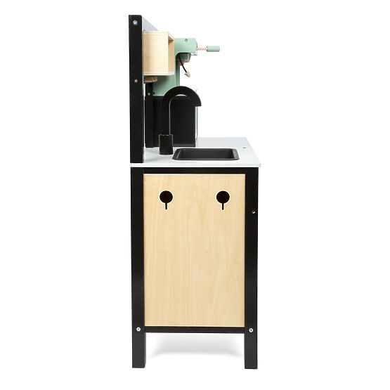 Industrielle Kinderküche mit Kücheninsel