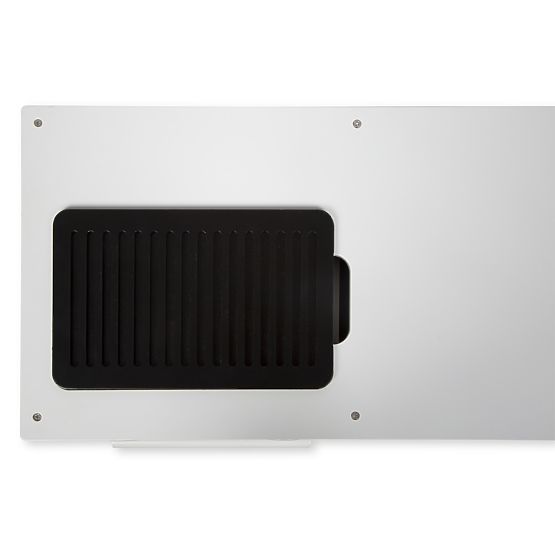 Industrielle Kinderküche mit Kücheninsel