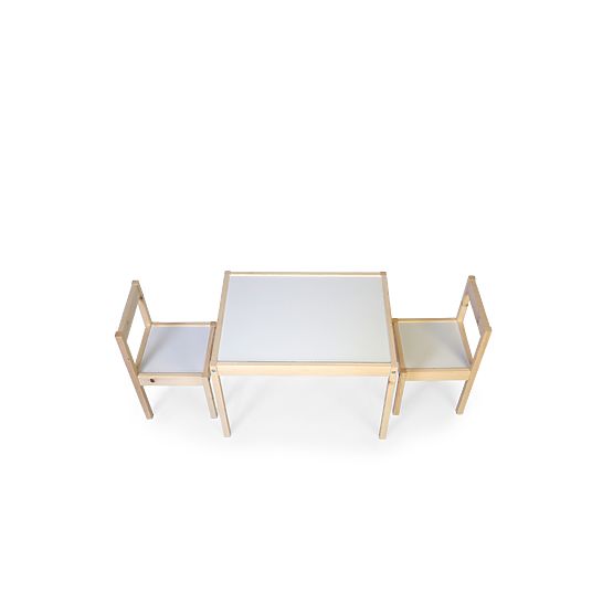 Kindertisch und 2 LETTO-Stühle