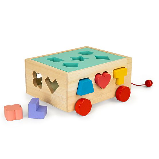 Ladewagen aus Holz mit Formen