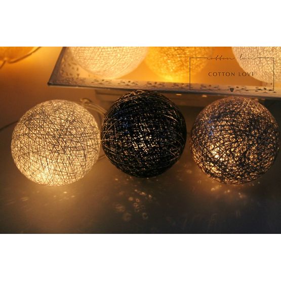 Leuchtende Baumwollkugeln - Silber