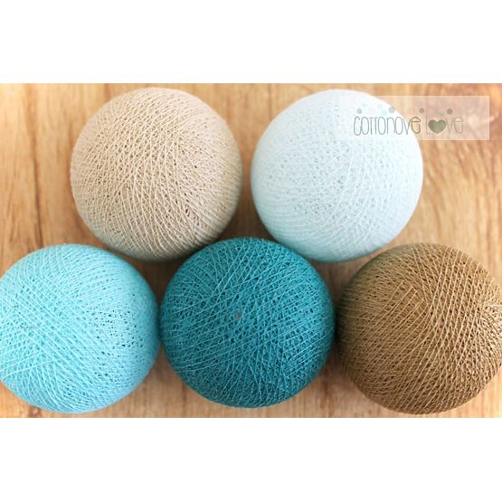 Leuchtende Baumwollkugeln - Türkis