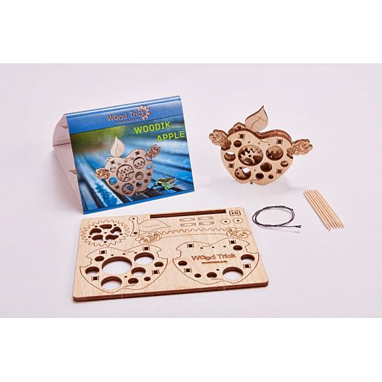 Mechanisches Puzzle Apfel mit Wurm