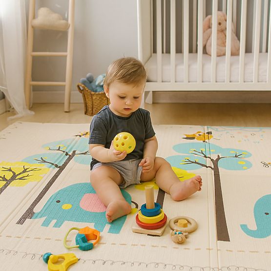Schaumstoffmatte für Kinder 200x150 cm, beidseitig faltbar, Wachstumsskala, Alphabet ECOTOYS