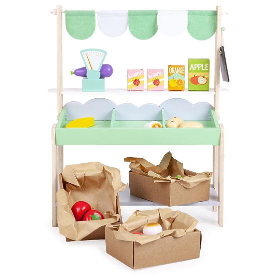 Verkaufsstand aus Holz mit Gemüse