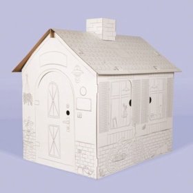Papphaus für Kinder mit Kamin