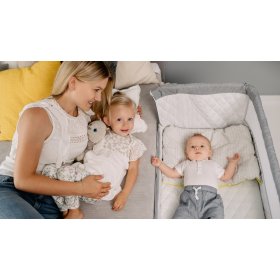 Reisen kinderbett k bett eltern Theo - licht grau, Lionelo