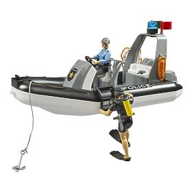 Bruder RAM Polizeiauto mit Boot und zwei Figuren, Bruder