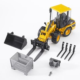 Bruder Zubehör - Gabel, Seilwinde und Palette, Bruder