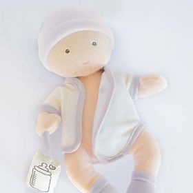 Doudou Jolijou Puppe Pol in einer Tragetasche für den Kinderwagen 28 cm
