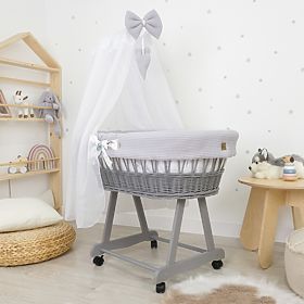 Weidenkörbchen mit Ausstattung für Babys - Igel, Ourbaby®