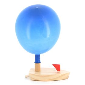 Vilac Boot mit Ballonantrieb