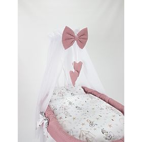 Weidenkörbchen mit Ausstattung für Babys - Zirkus